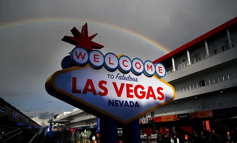 TONIGHT: Las Vegas Grand Prix returns with tight drivers' race, rainy weather