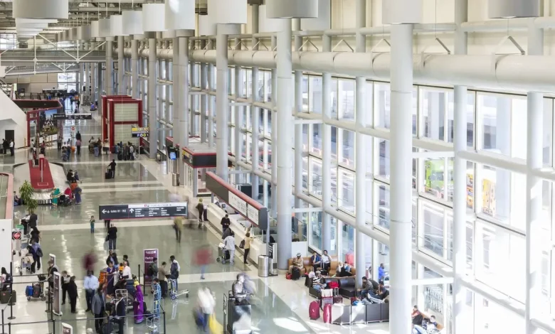 TSA wait times may exceed 60 minutes at Houston's airports