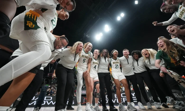 Taliah Scott scores 24 points to help Baylor beat Duke 58-52 in women’s college basketball in Paris