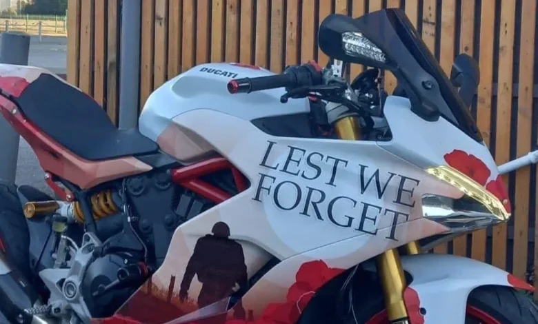 Taxi firm offers British war heroes free 400-mile round trips for Remembrance Sunday