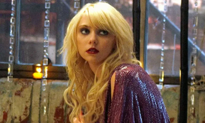 Taylor Momsen On Why Quitting 'Gossip Girl' "Was An Easy Decision" & Being Called "Ungrateful"