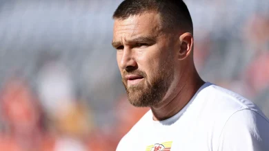 “Taylor Swift is lucky for him” “Life of a showman”: NFL fans react as Travis Kelce scores crucial lead-giving TD vs. Broncos