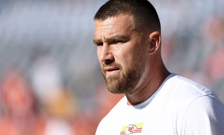 “Taylor Swift is lucky for him” “Life of a showman”: NFL fans react as Travis Kelce scores crucial lead-giving TD vs. Broncos