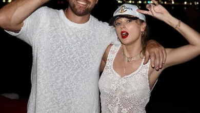 Taylor Swift’s Podcast Appearance Tops Apple Podcasts List in 2025