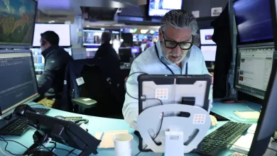 Tech Stocks Lead Markets Lower for a 4th Day As Nvidia Earnings Loom