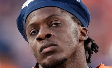 Teddy Bridgewater Replaces Mayfield after injury