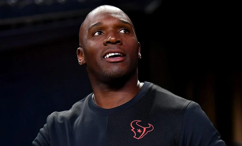 Texans Add Veteran Super Bowl Champion After Trade Deadline