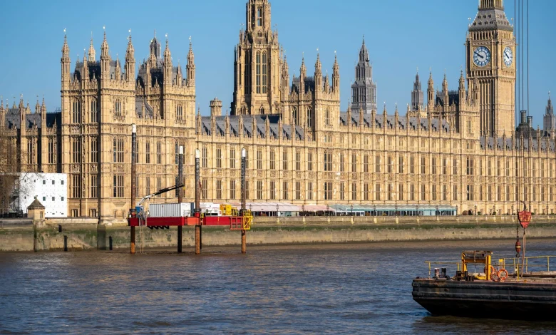 Thames drilling unlocks vital data for Palace of Westminster restoration