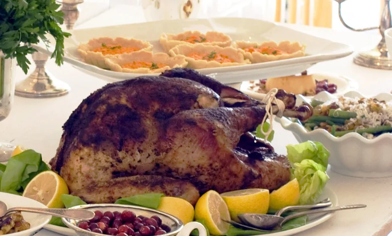 Thanksgiving dinner costs drop as Wells Fargo finds grocery prices lower than last year