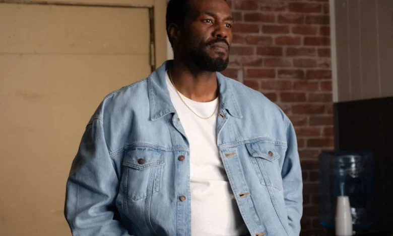 The First ‘Wonder Man’ Clip Reveals Its Mystery Superpowers