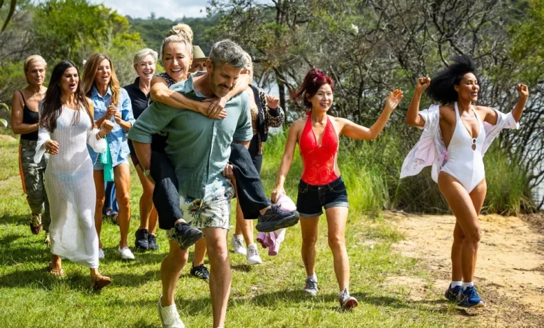 The Golden Bachelor is rocked by a shocking mass exodus after Sunny’s romantic date with Bear