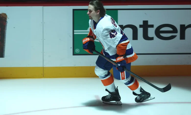 The Impact Maxim Shabanov Had On Calum Ritchie In Return To Islanders' Lineup