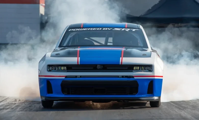 The New Dodge Charger Drag Pak Has a V8. So Where’s the Hemi Road Car?