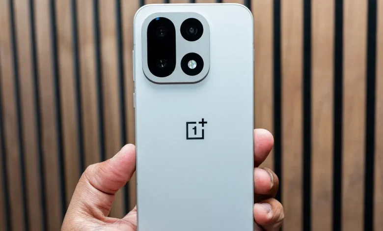 The OnePlus 15 Has Two-Day Battery Life. 'Nuff Said