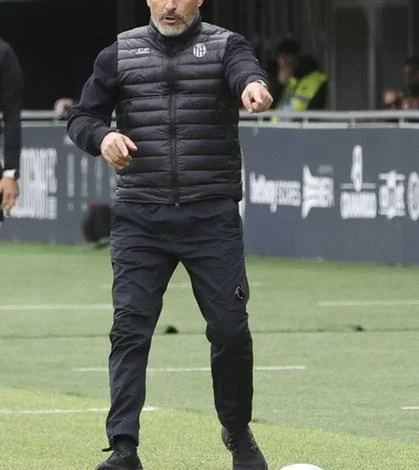 The Rossoblù have a European hat-trick at the Tardini. And Italiano dreams of starting the game from the bench.