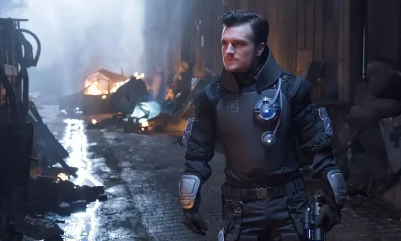 'The best sci-fi show you've never heard of' is now on Netflix