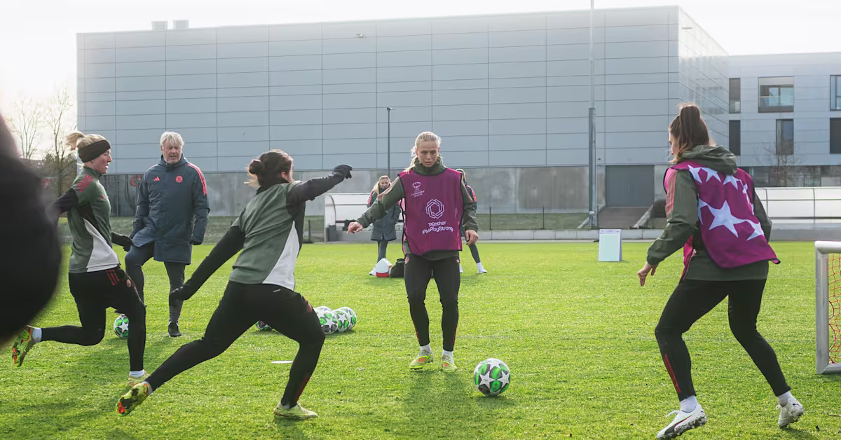 The opponents: Paris Saint-Germain