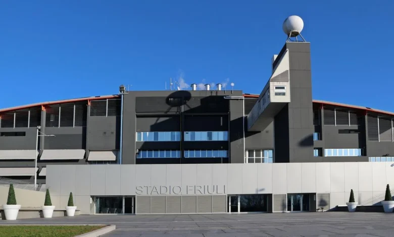 The opposing coach believes in it. Around 2.100 Rossoblu fans are expected. Runjaic: "Orso is the best winger. But we have to win at home."