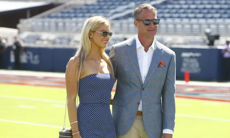 Theo Von hangs with Landry Kiffin, dad Lane for Knox’s big game with Ole Miss flex