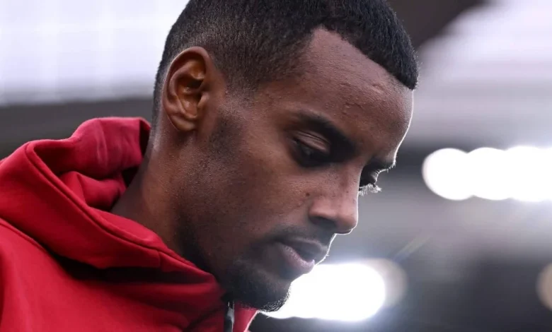 There are 125 million reasons why Alexander Isak is becoming a big problem for Liverpool