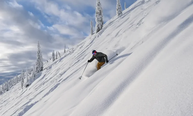 This Airline’s Boarding Pass Doubles as a Free Ski Lift Ticket