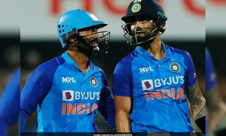 "This Is What Virat Kohli Does": Dinesh Karthik's Epic Compliment For 26-Year-Old Star Who Stunned A..