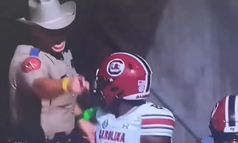 This Texas A&M Cop Might Be The Biggest Hardo On The Planet For His Reaction After He Bumped Into Nyck Harbor