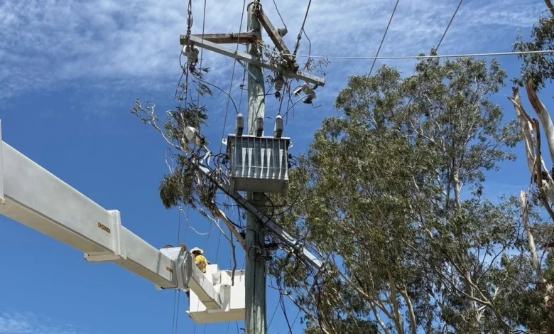 Thousands swelter without power as mercury soars again across south-east Queensland