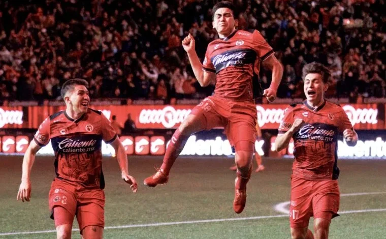 Tijuana Xolos upset Tigres UANL 3-0 in quarterfinal first-leg match