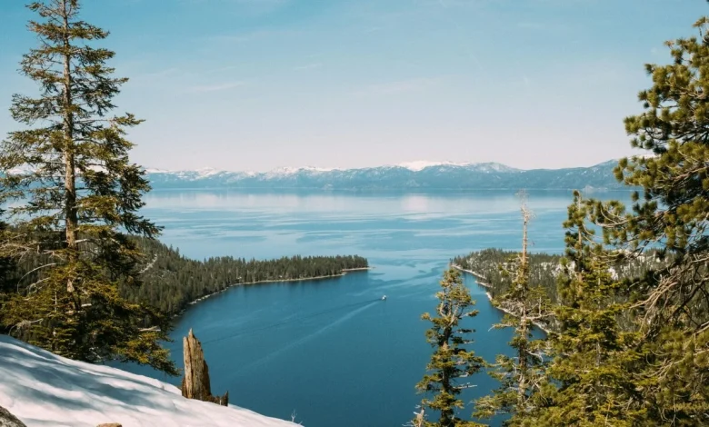 Tips for Enjoying Lake Tahoe While Avoiding the Crowds