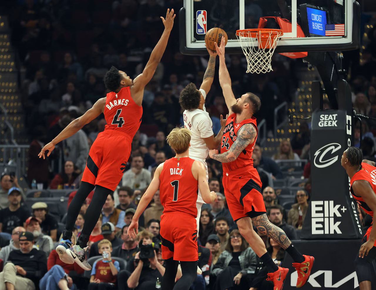 Tired legs doom Cavs against Raptors, 126-113