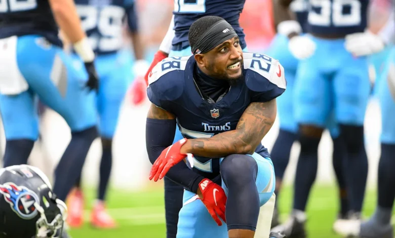 Titans swap former Seahawks safeties in odd series of moves