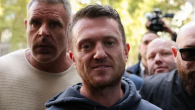 Tommy Robinson found not guilty of terror offence for failing to give police access to his phone at Channel Tunnel