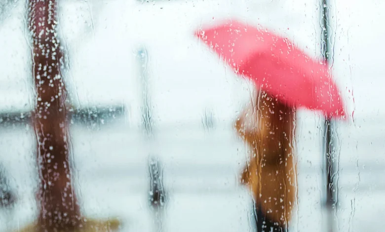 Tomorrow's Weather Hamilton: Chilly with Rain & Flurries