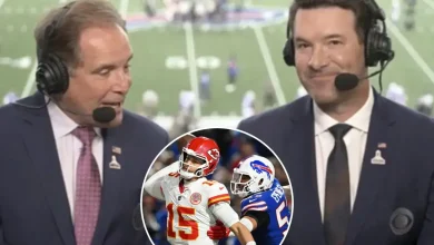 Tony Romo makes inexplicable noise during Chiefs-Bills showdown
