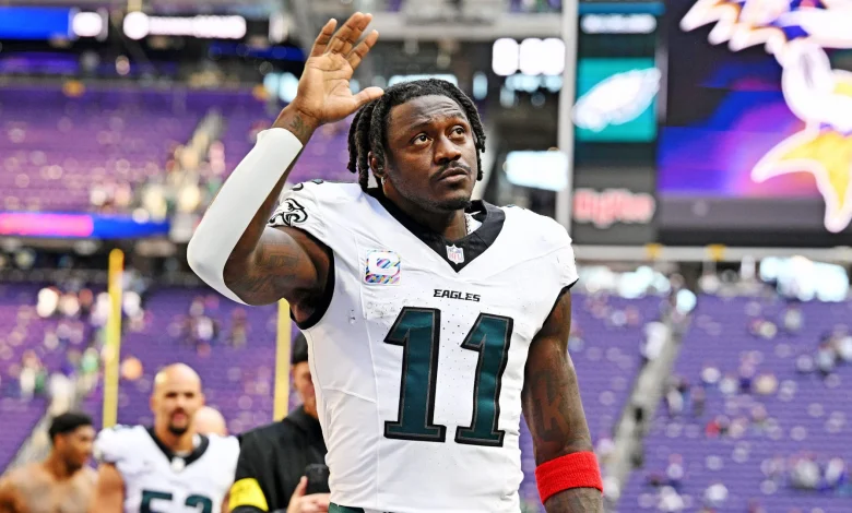 Top Patriots Target Fuels Trade Rumors With Latest Comments