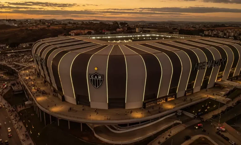 Torcedor do Flamengo é agredido por atleticanos na Arena MRV