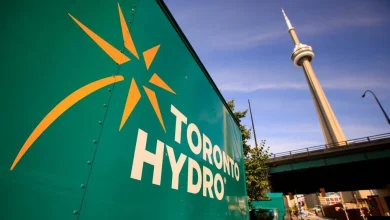 Toronto Hydro expects to restore electricity in Moss Park 24 hours after lights went out
