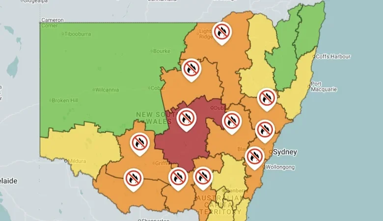 Total fire ban for Sydney, Central West faces catastrophic bushfire warning