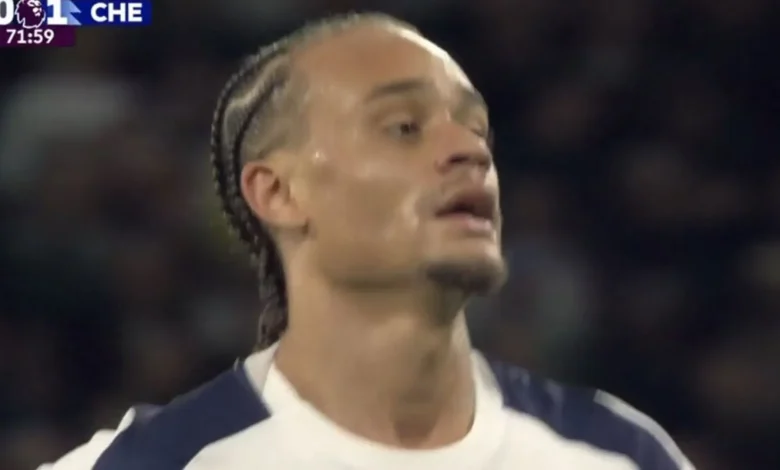 Tottenham star Xavi Simons suffers ultimate humiliation vs Chelsea