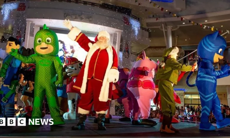 Trafford Centre Christmas Parade - all you need to know