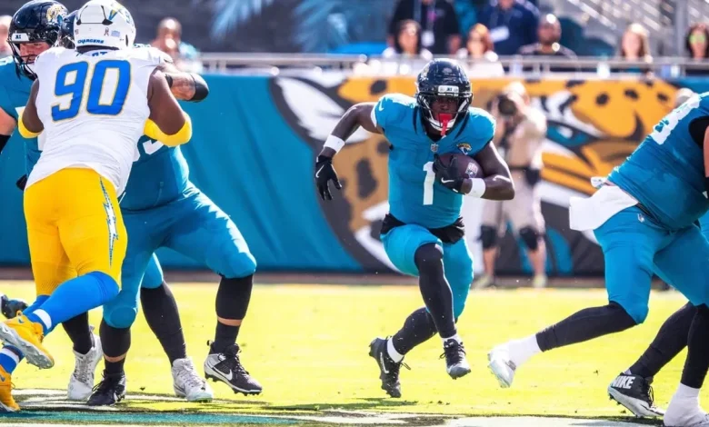 Travis Etienne injury update and status vs. the Cardinals in Week 12 | Nov. 23, 2025