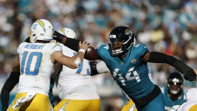 Travon Walker, Brian Thomas will not play for the Jaguars on Sunday