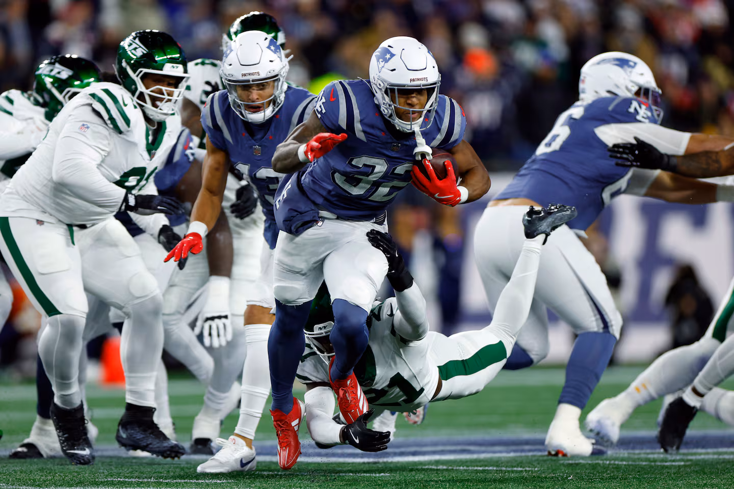 TreVeyon Henderson proved he can shift gears, grinding for tough yardage in Thursday night’s win vs. the Jets