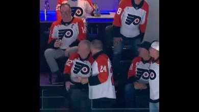 Trevor Zegras rips a wrist shot a past Jordan Binnington to tie the Flyers vs. Blues game