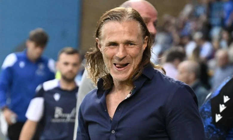 Trophy fate in the balance as Ainsworth takes on former club