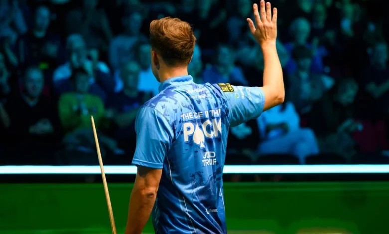 Trump Hits Zhao For Six To Reach Final