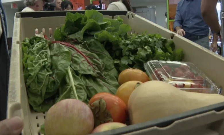 Trump administration orders states to reverse November SNAP benefits, affecting thousands of San Diegans