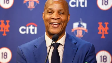 Trump pardons New York Mets legend Darryl Strawberry