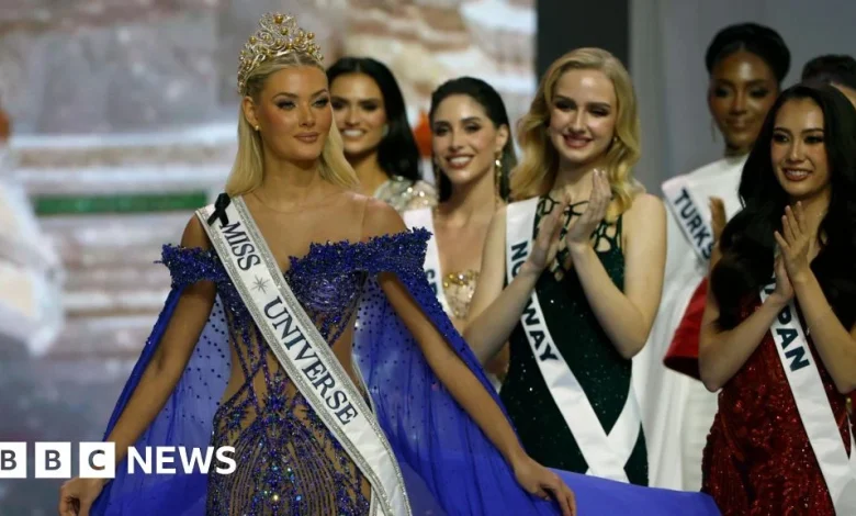 Two Miss Universe judges quit scandal-hit pageant, as one claims it's rigged